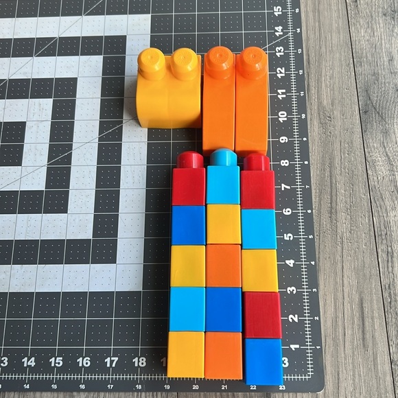110+ Mega Bloks Brick Building Stem Toy - Picture 10 of 11